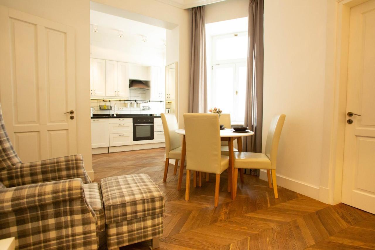City Center - Golden Apartments - Dobr11A Varsovia Exterior foto